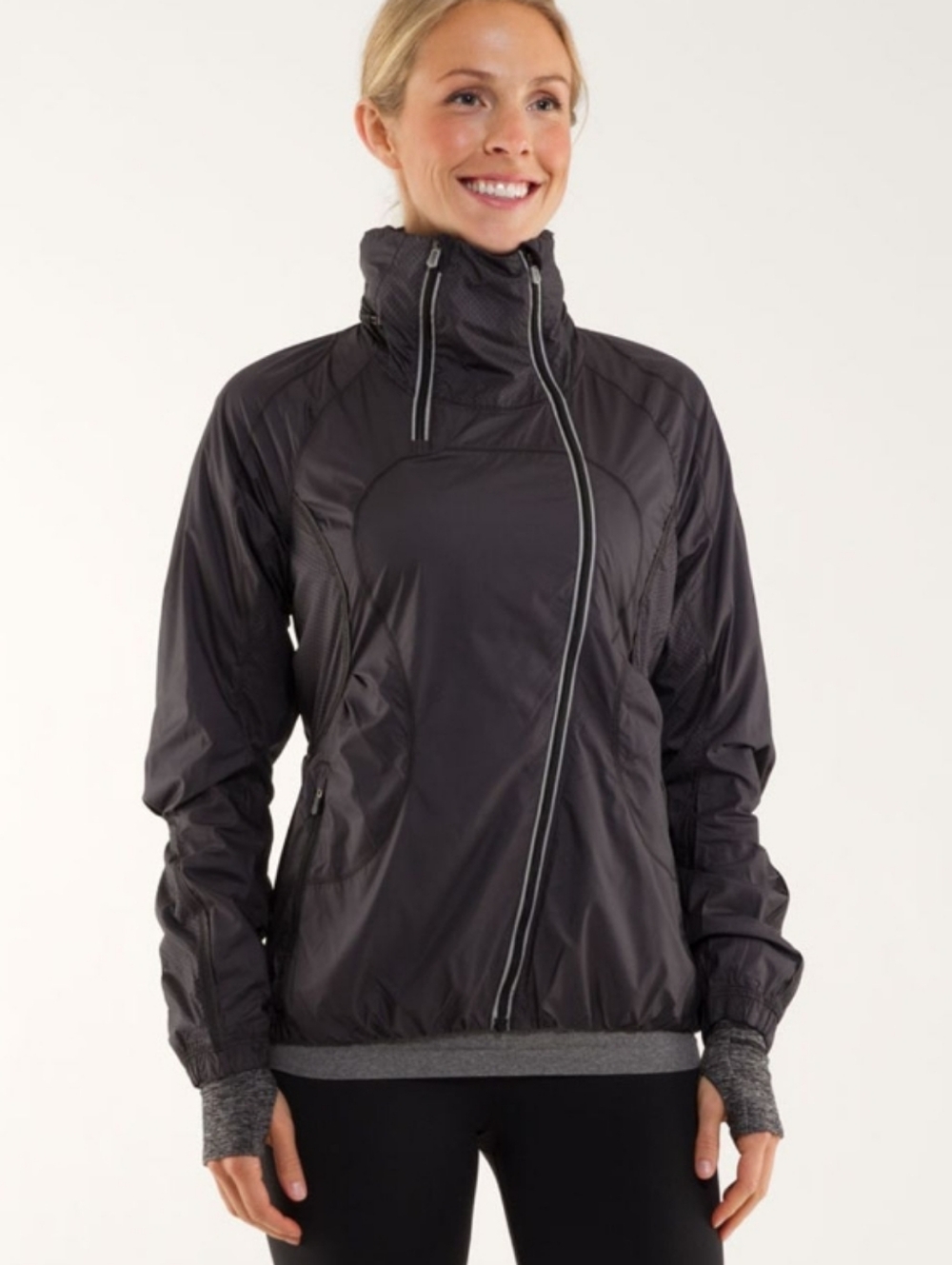 Lululemon Run: Inspire Jacket Black Size 8